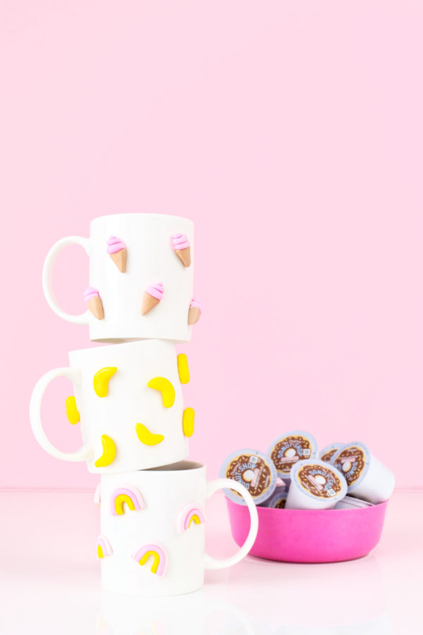 Mugs stacked 